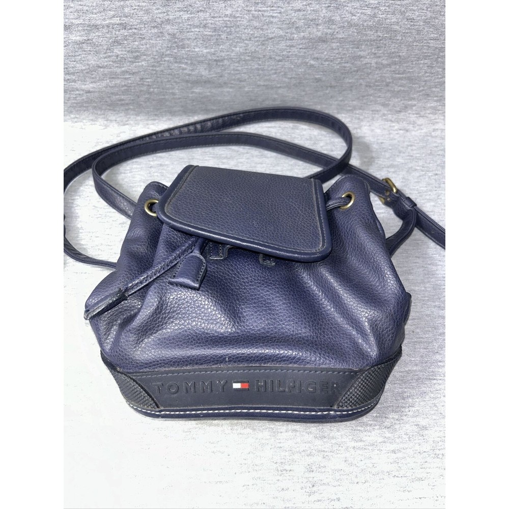 Price drop- Vintage Tommy Hilfiger Blue Pebbled Leather Backpack Purse Bag